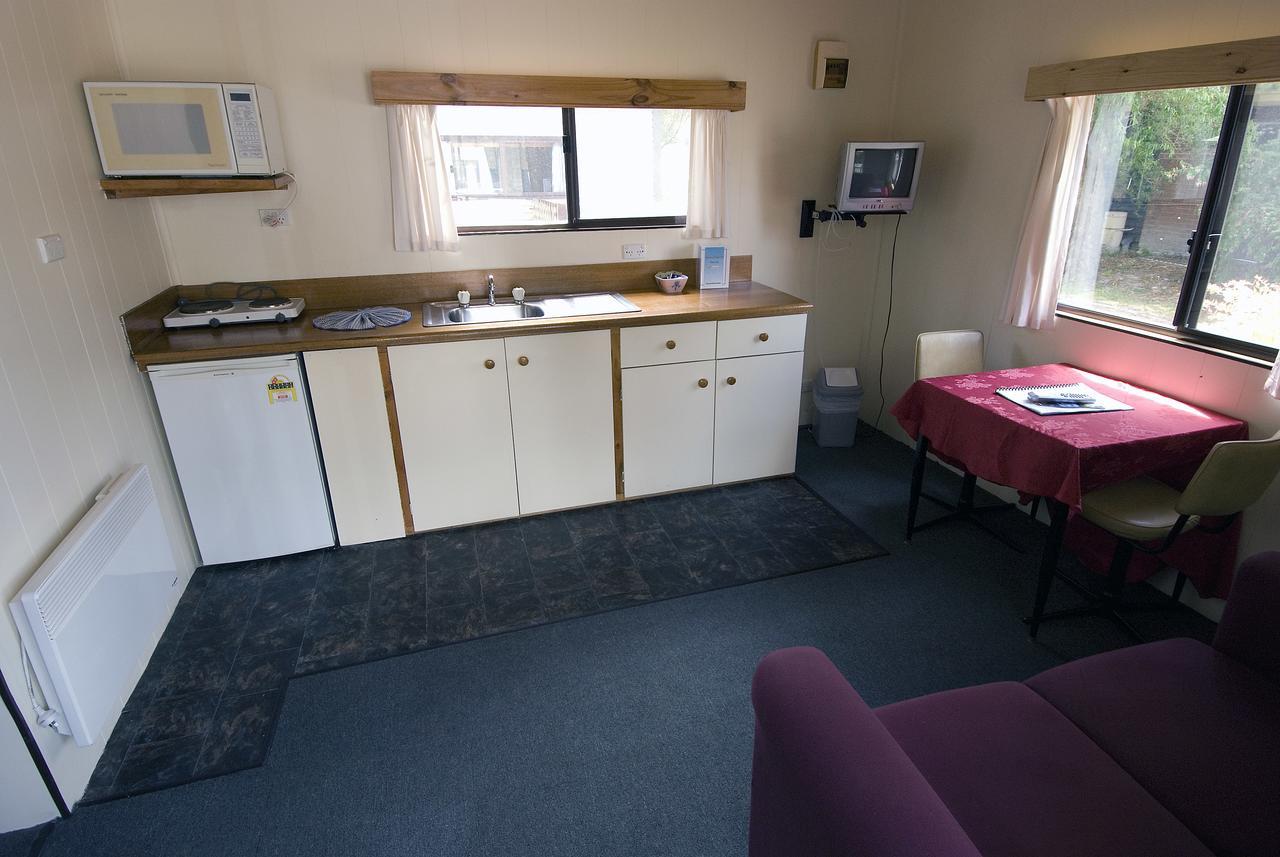 Strahan Retreat Holiday Park Экстерьер фото